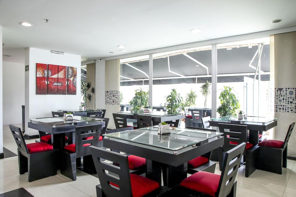 Hotel Parque 63 โบโกตา ภายนอก รูปภาพ